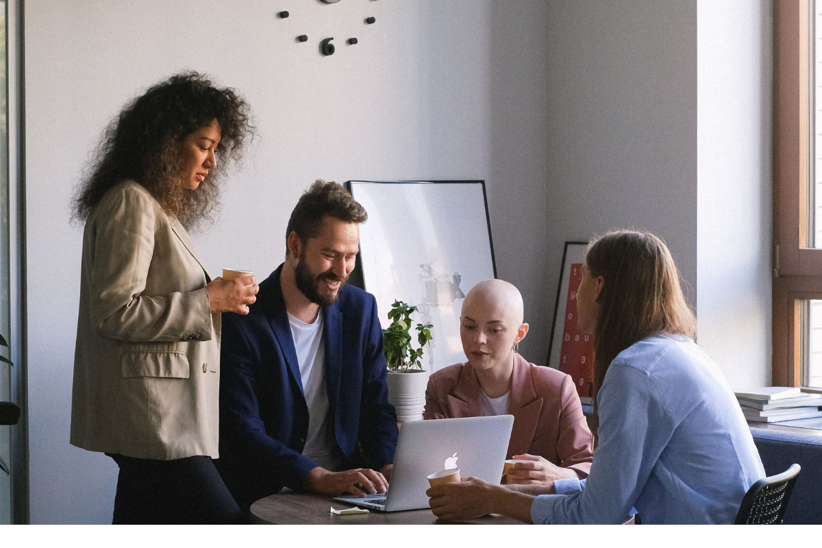 Healthcare Vendor Management: In-House or Outsource?