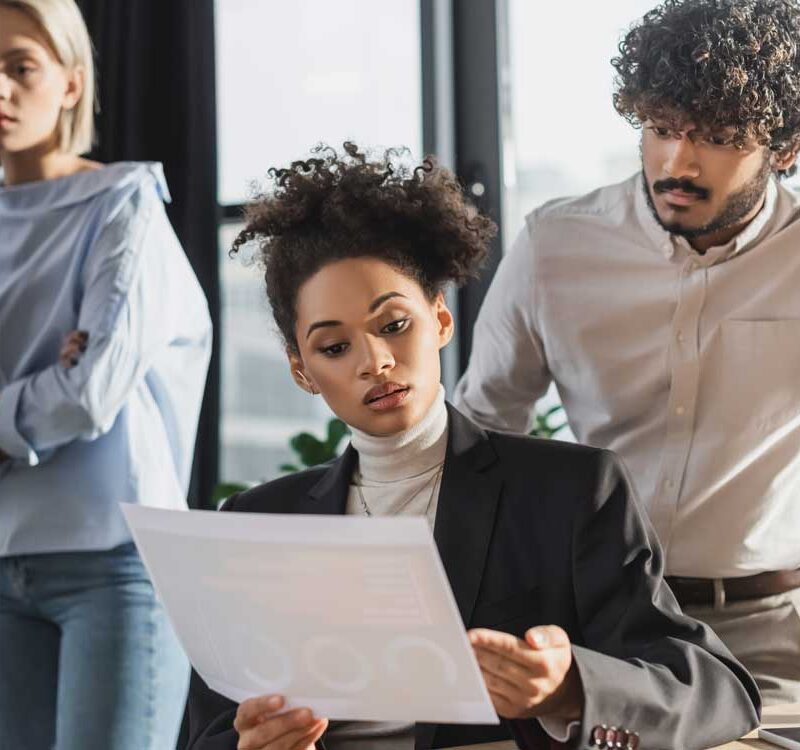 Operations executive managing a co-sourced offshore team embedded in company workflows
